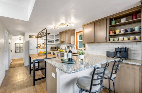 East Colorado Springs House | Built in 1903. Updated 120 years later in 2023!