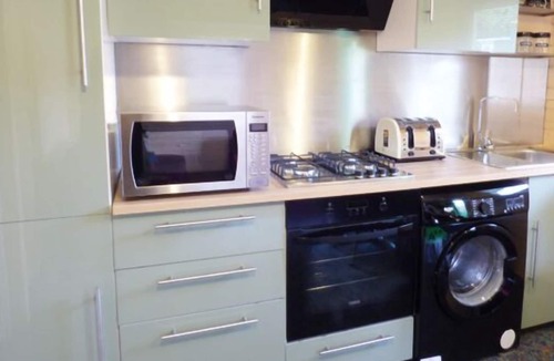 Haltwhistle House | BURN LODGE, with a garden in Haltwhistle