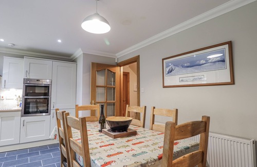Aviemore Cottage | Burnside House
