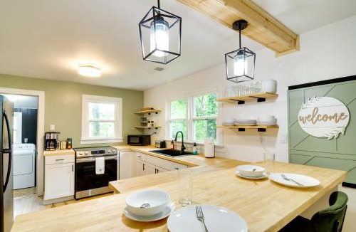 Burnside House | Burnside Vacation Rental, Walk to Lake Cumberland!