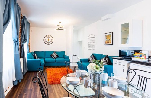 Newcastle-upon-Tyne Apartment | Butch Cassidy's Bunkhouse