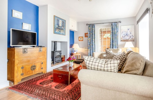Wetherby Cottage | CABBAGE HALL COTTAGE, pet friendly, with a garden in Wetherby
