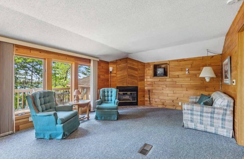 Park Rapids House | Cabin #11 Upstairs Loft 2BR 2BA Timberlane Resort