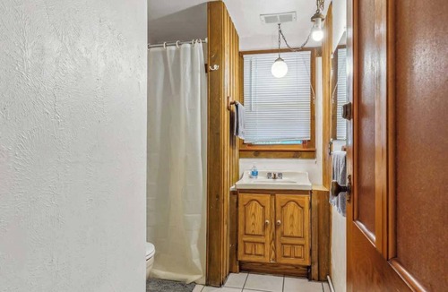 Park Rapids Cabin | Cabin #12 2BR 1BA w/Loft Timberlane Resort