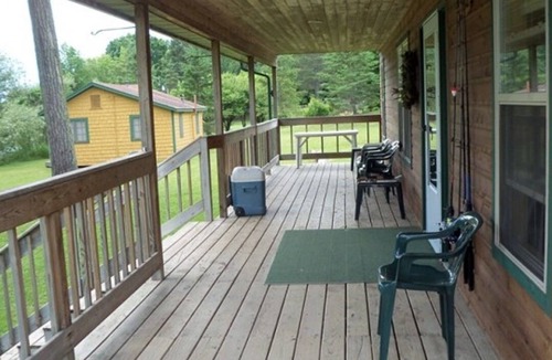 Puposky Resort | Cabin 2 Family/Pet Friendly Resort Amenities Dock Fishing Beach