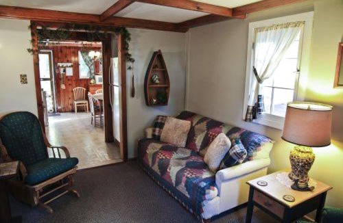 Carp Lake House | Cabin #4 - Loon's Landing