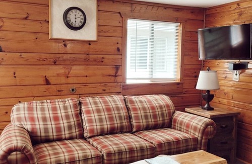 Nevis Resort | Cabin 6 | Voyageur