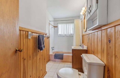 Park Rapids Cabin | Cabin #8 Long Lake 2BR 1BA Timberlane Resort