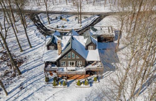 McHenry House | Cabin Fever