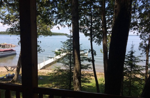 Drummond Cabin | Cabin living with waterfront views!