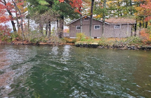 Litchfield Cottage | Cabin on Woodbury Pond