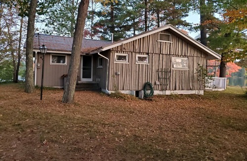 Litchfield Cottage | Cabin on Woodbury Pond