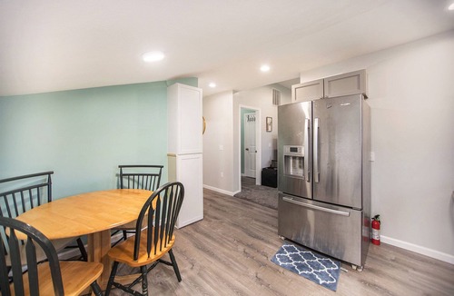 Alaska House | Caledonia Cozy Casa