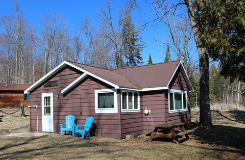 McMillan Cabin | Camp Interlaken Cabin 1