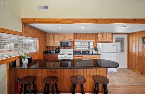Port Clinton House | Canal-Retreat with Lake Erie Access