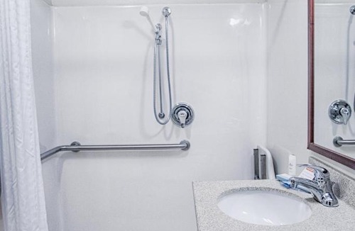 Fargo Hotel | Candlewood Suites Fargo-North Dakota State University by IHG
