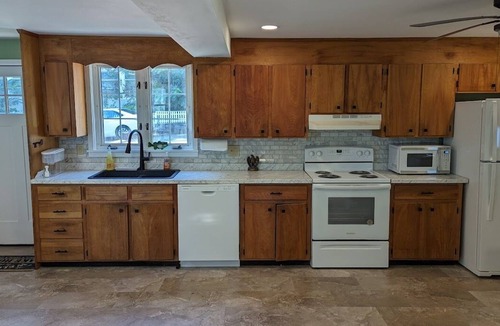 Windham House | Canobie Lake 3 bedroom Year Round Waterfront Home - Newly Renovated
