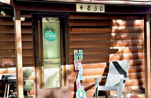 Long Lake Cabin | Canoe & Fire Pit! Sleeps 9!