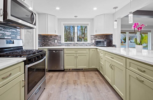 South Yarmouth House | Cape Away