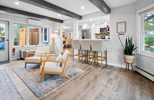 South Yarmouth House | Cape Away
