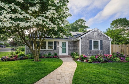 South Yarmouth House | Cape Away