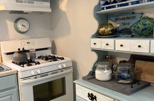 Bass River Cottage | Cape cod 3-bedroom cottage in West Yarmouth with WiFi, AC, outdoor space…