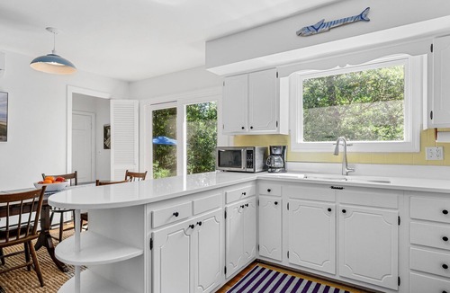 Chatham House | Cape Escape - Family-Friendly Chatham Retreat