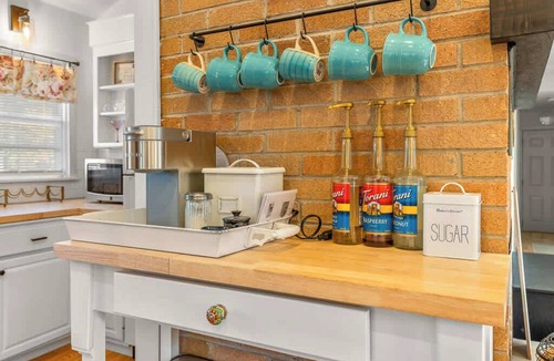Mashpee House | Cappawack Cottage | Firepit & Private Beach Nearby