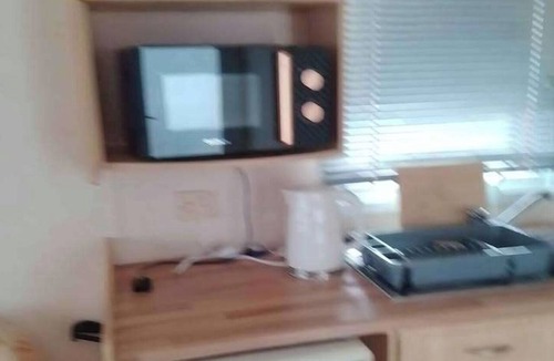 Eyemouth Cabin | Caravan - Sleeps 4 - Parking