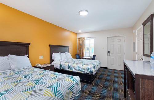 Bowling Green Hotel | Cardinal Motel
