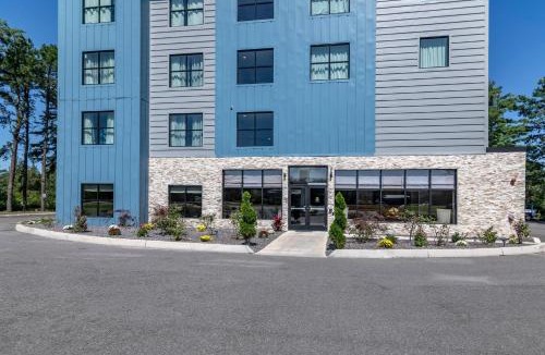 South Portland Hotel | Casco Bay Hotel Portland Airport - Maine Mall, an Ascend Collection Hotel