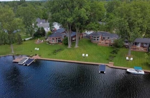 Waterford House | Cass Lakefront 3BR home w fire pit, swim/fish and dock your boat off boardwalk.