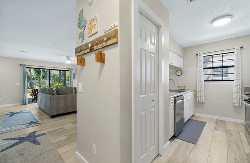 Cassine Village Condo | Cassine Gardens by Panhandle Getaways