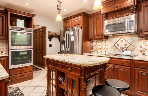 McArthur House | Castle on the Hill | Hocking Hills, Pool Estate
