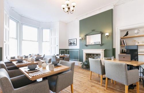 Tollcross Bed & Breakfast | Castle Park Guest House
