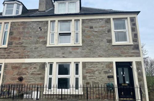 Inverness City Centre Hostel | Castle View Accommodation