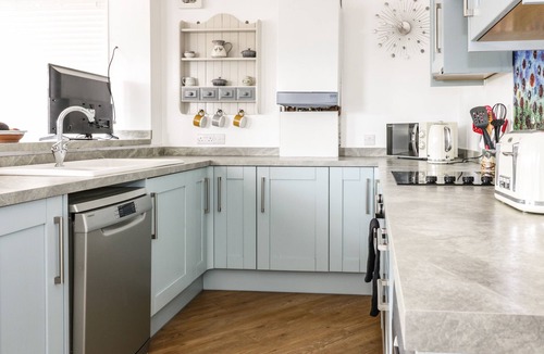 Jedburgh Cottage | CASTLEBRAE, pet friendly, character holiday cottage in Jedburgh