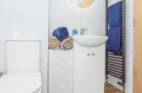Dumfries Apartment | Caul View Apartment in Dumfries
