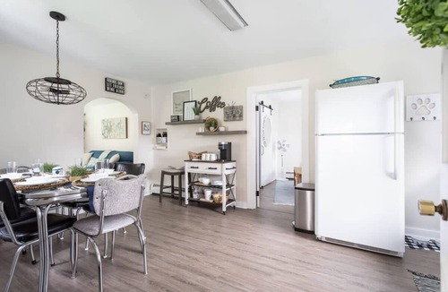 Greilickville House | Cedar Creek Cottage - Idyllic Setting and Dog Friendly!