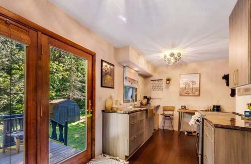 Algoma House | Cedar Downs Cabin | Lakeview, Firewood