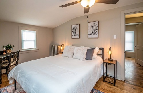 Gorham Apartment | Center Camp - 3 bed w/air hockey and Pac-man!