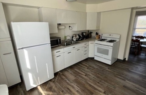 Fort Peck House | Center of It All #4