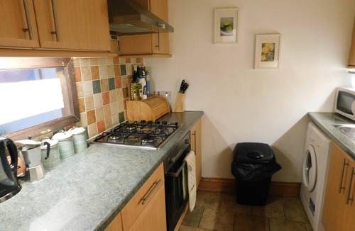 Tollcross Apartment | Central 1 - Bed Apartment in Edinburgh Sleeps 3