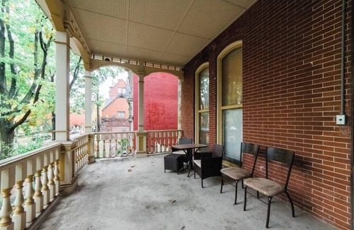 Allegheny-West Apartment | Central Location Suite - Walkable Entertainment