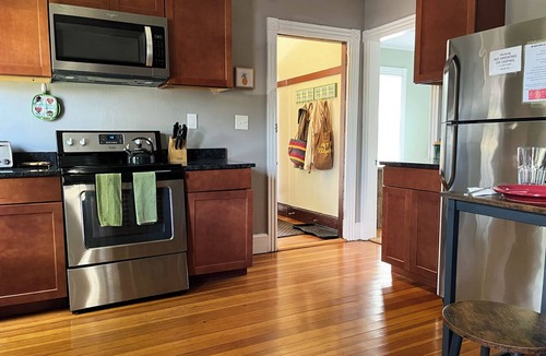 Back Cove Condo | Centrally located off Back Cove, 1st floor 4 bedroom, 1.5 Bath condo w/porch