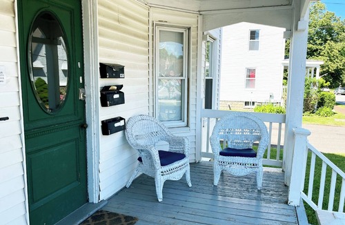 Back Cove Condo | Centrally located off Back Cove, 1st floor 4 bedroom, 1.5 Bath condo w/porch