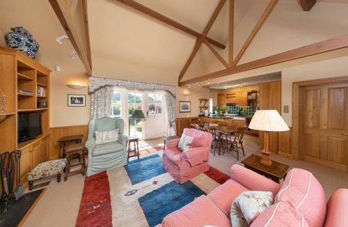 Hallington House | Charlton Gate