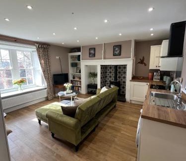Charlton Apartment | Charlton Old Farm Guesthouse