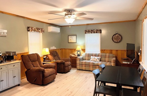 Foster Cottage | Charming 1-bdrm, lake cottage-close to the Arc Encounter