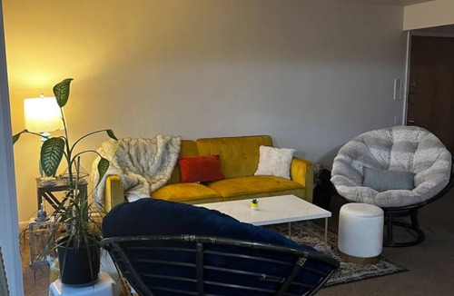 Warren Apartment | Charming 1-bedroom apartment in Warren